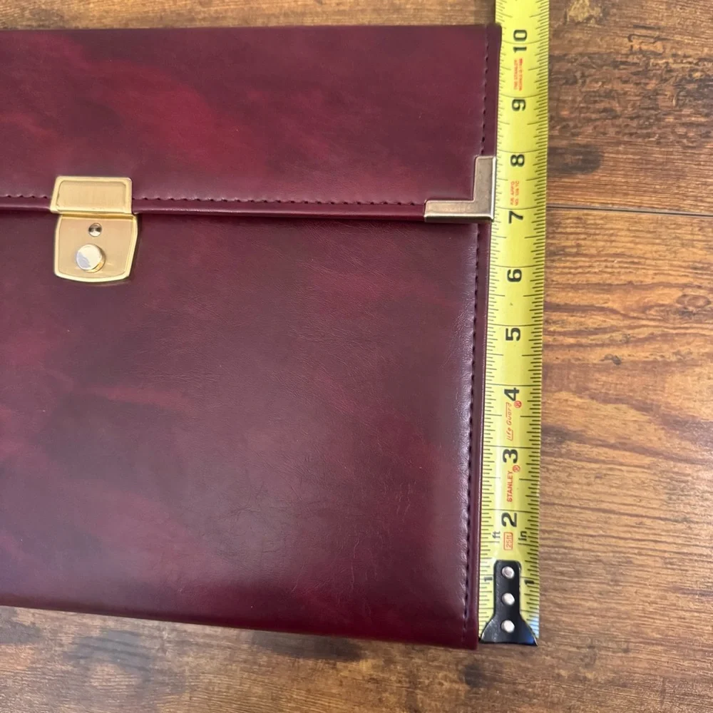 InteliDesign Vintage Locking Portfolio‎ Calculator Padfolio Burgundy Key